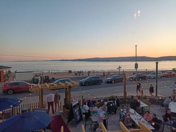 Best Sports Bars in Exmouth - Bath House