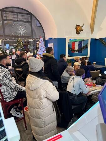 Les Meilleurs Bars à Nîmes - Bar-Tabac de L'hôtel de Ville