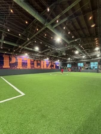 Best Sports Bars in Houston - Pitch 25