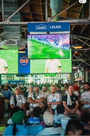 Best Sports Bars in Houston - Pitch 25