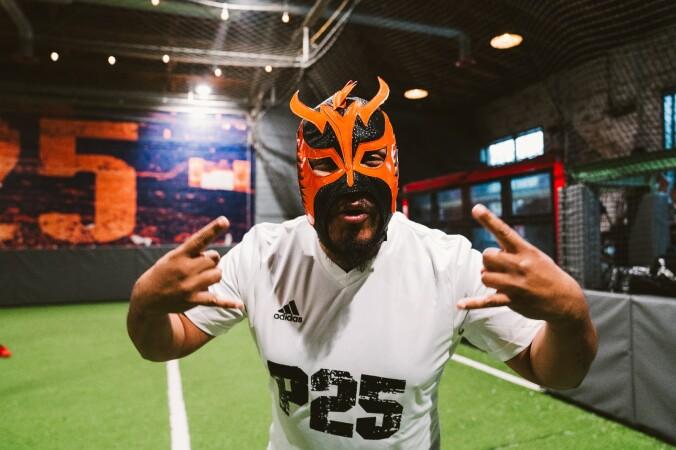 Best Sports Bars in Houston - Pitch 25