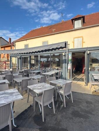 Best Sports Bars in Neuilly-En-Donjon - La Cazotte