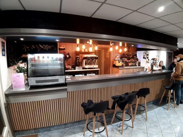 Best Sports Bars in Les fougerêts - Le rosélia