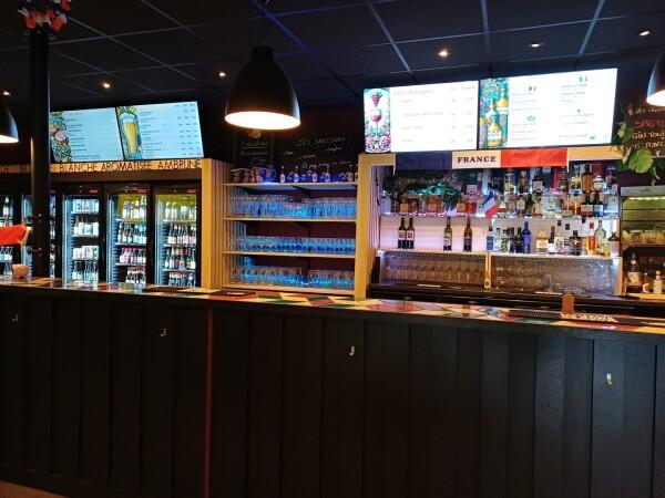 Les Meilleurs Bars à Azay-le-brûlé - V and b Azay