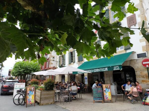 Les Meilleurs Bars à Sare - Herriko Etxeko Edantegia - Café De La Mairie