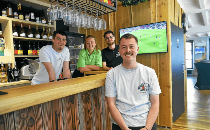 Best Sports Bars in Morlaix - Le troquet des sports
