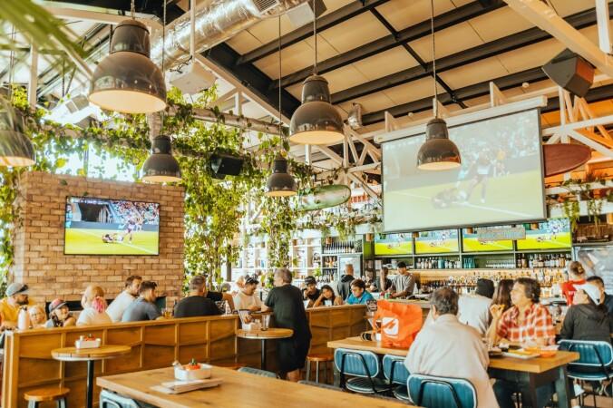 Best Sports Bars in Long Bay - Long Bay Surf Club