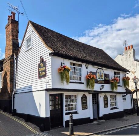 Best Sports Bars in Medway - Coopers Arms