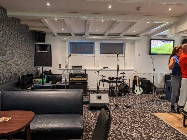 Best Sports Bars in County Durham - Garden Farm Hotel