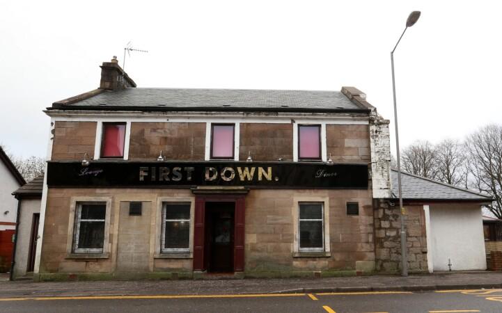 Best Sports Bars in Falkirk - First Down