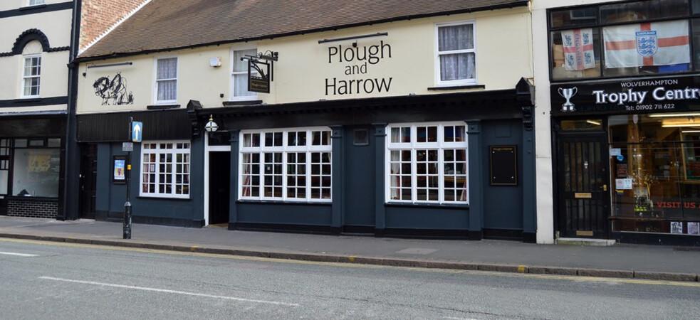 Best Sports Bars in Wolverhampton - The Plough And Harrow