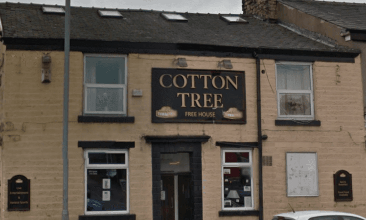 Best Sports Bars in Bury - The Cotton Tree Inn