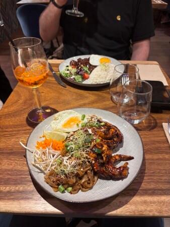 Best Sports Bars in Seclin - Maong Baï