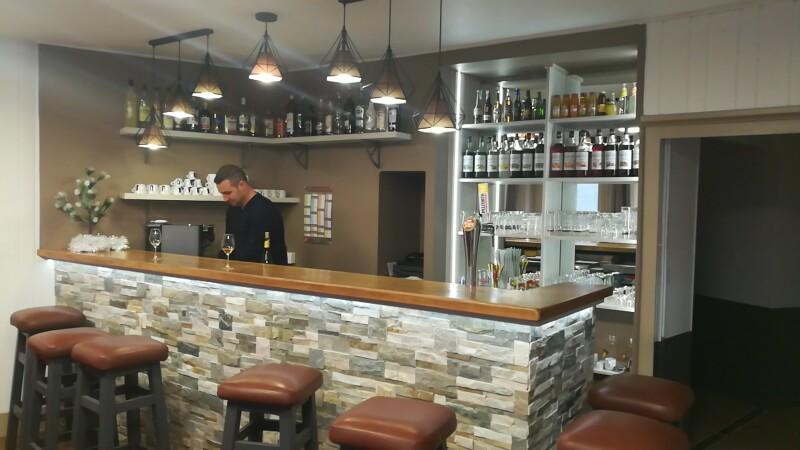 Les Meilleurs Bars à Lézigneux - Epicerie centrale bar