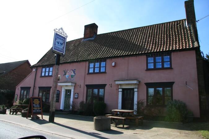 Beste Sportsbars in Winfarthing - Fighting Cocks Inn