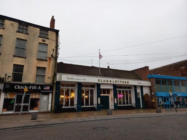 Best Sports Bars in Preston - Slug And Lettuce Preston