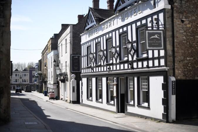 Best Sports Bars in Wells - White Hart