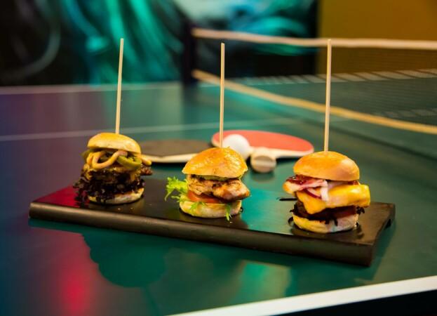 Best Sports Bars in London - Sink Pong