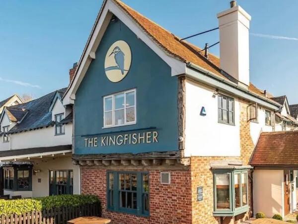 Best Sports Bars in Brighton and Hove - The Kingfisher Tavern