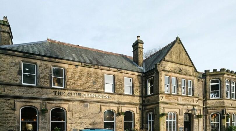 Best Sports Bars in Stockport - Underground At The Old Clubhouse