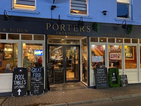 Best Sports Bars in Cotswold - Porters Freehouse 34 Castle street Cirencester GL71QH