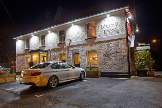 Best Sports Bars in Ashford - Rose Inn