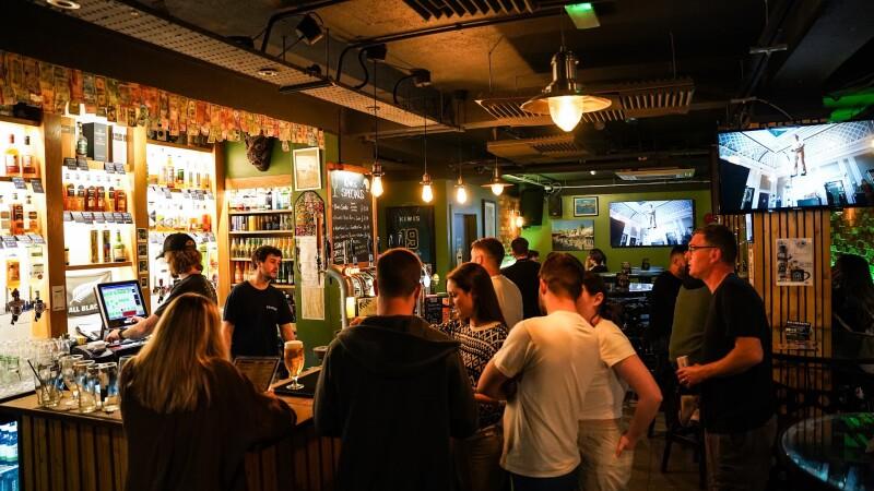 Best Sports Bars in Portrush - Kiwis Brew Bar