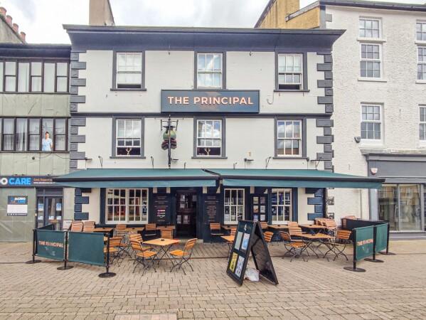 Best Sports Bars in South Lakeland - The Principal