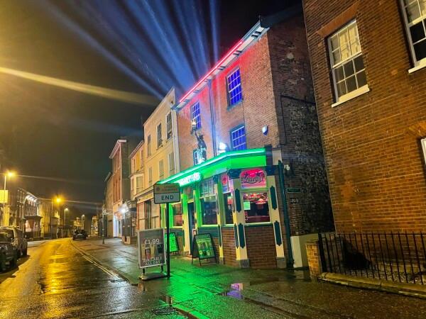 Best Sports Bars in Norfolk - Liberty's Rock Cafe