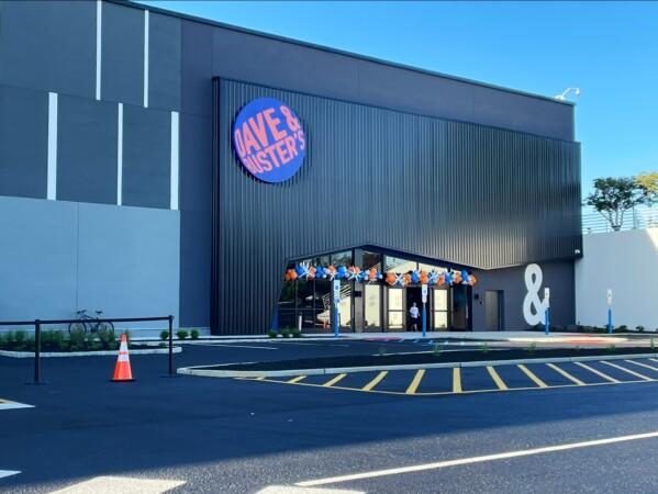 Best Sports Bars in Freehold - Dave & Busters- Freehold, NJ
