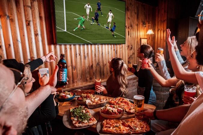 Best Sports Bars in Leeds - Pinnacle Sports & Games