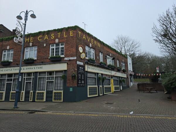 Best Sports Bars in Southwark - The Castle Tavern