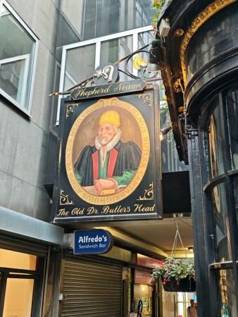 Best Sports Bars in London - The Old Doctor Butlers Head