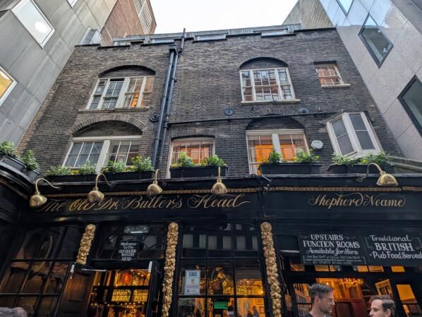 Best Sports Bars in London - The Old Doctor Butlers Head