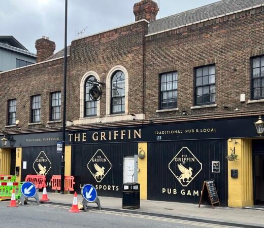 Best Sports Bars in Wakefield - The Griffin