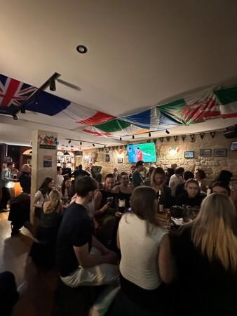 Les Meilleurs Bars à Paris - The Wellington [ Kiwi-Irish Pub)