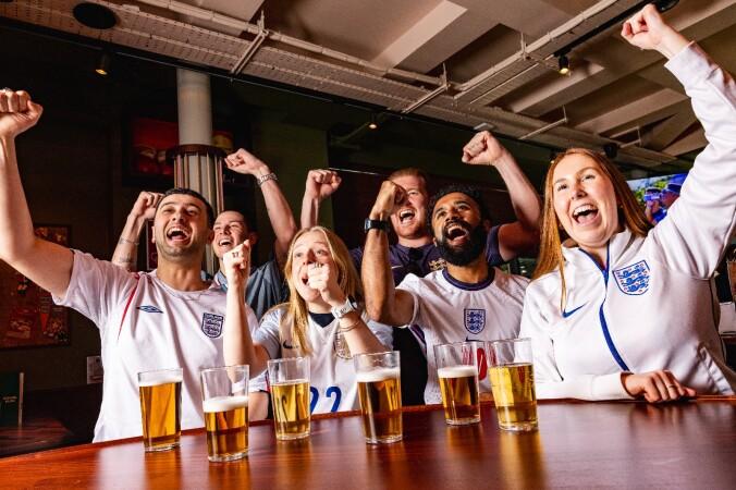 Best Sports Bars in London - KERB Sports Bar