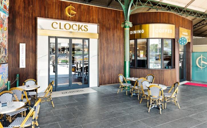 Best Sports Bars in Melbourne - Clocks at Flinders