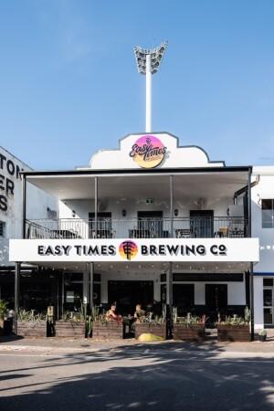 Best Sports Bars in Woolloongabba - Easy Times Brewing Co