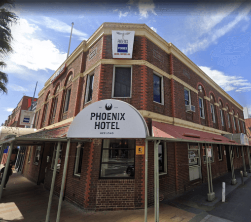 Best Sports Bars in Geelong - Phoenix Hotel