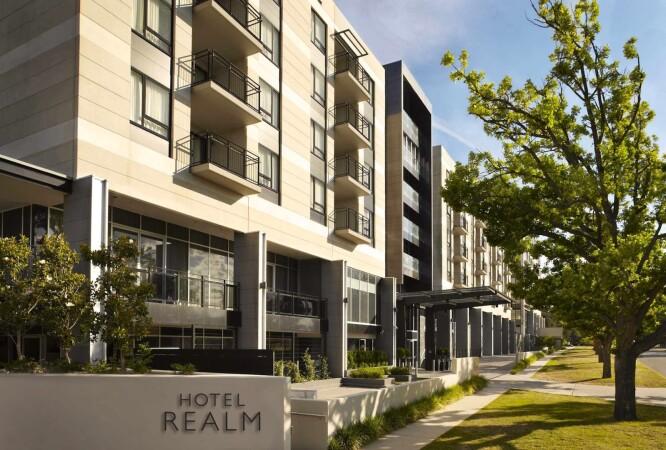 Best Sports Bars in Barton - Ostani Bar