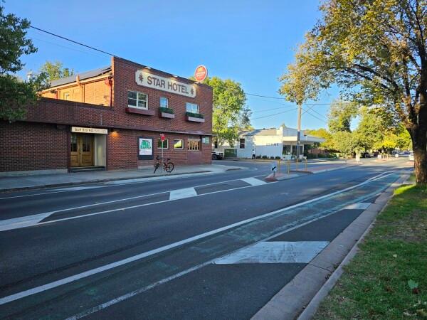 Best Sports Bars in Albury - Star Hotel Albury