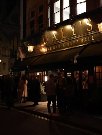 Best Sports Bars in London - Daly's Wine Bar & Beer Hall