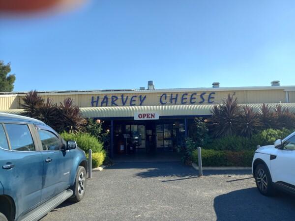 Best Sports Bars in Bunbury - Hollow Beach Bar