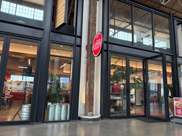 Best Sports Bars in Oakland - Lumpia Company