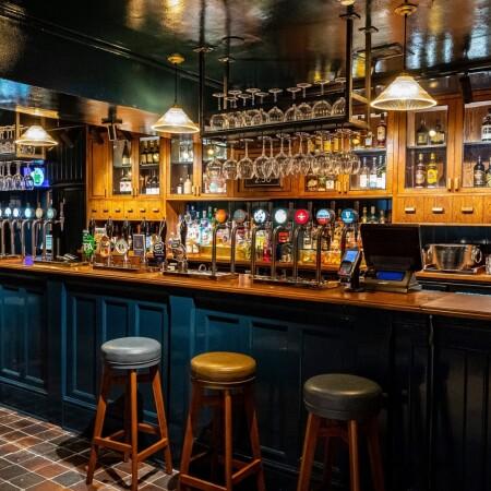 Beste Sportsbars in Cambridge - Bath House (Cambridge)