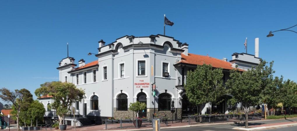 Best Sports Bars in Mount Hawthorn - Paddington Ale House