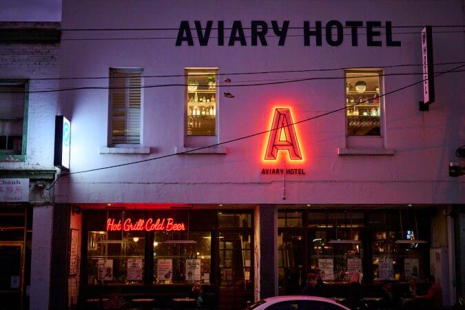 Best Sports Bars in Abbotsford - Aviary Hotel