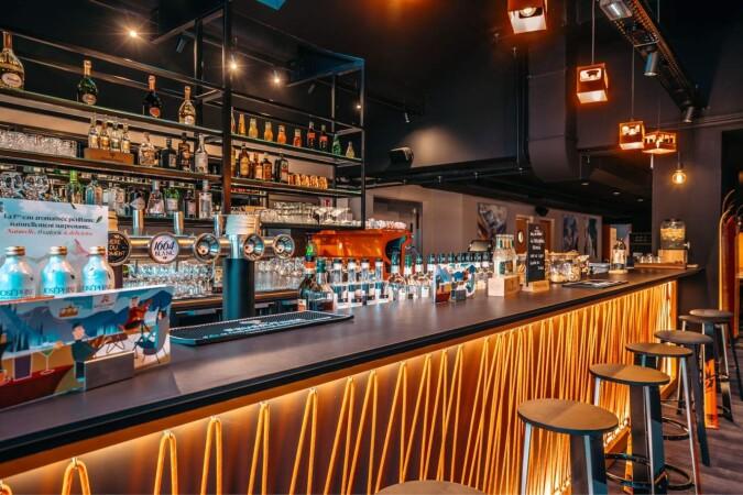 Best Sports Bars in Albertville - Base Camp Lodge Albertville