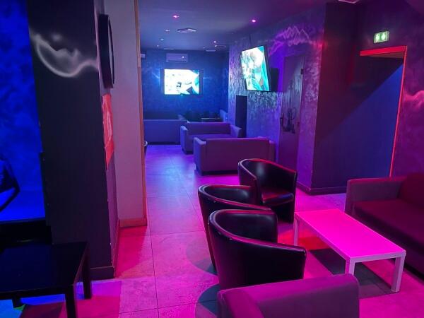 Best Sports Bars in Thonon Les Bains - Le Celeste